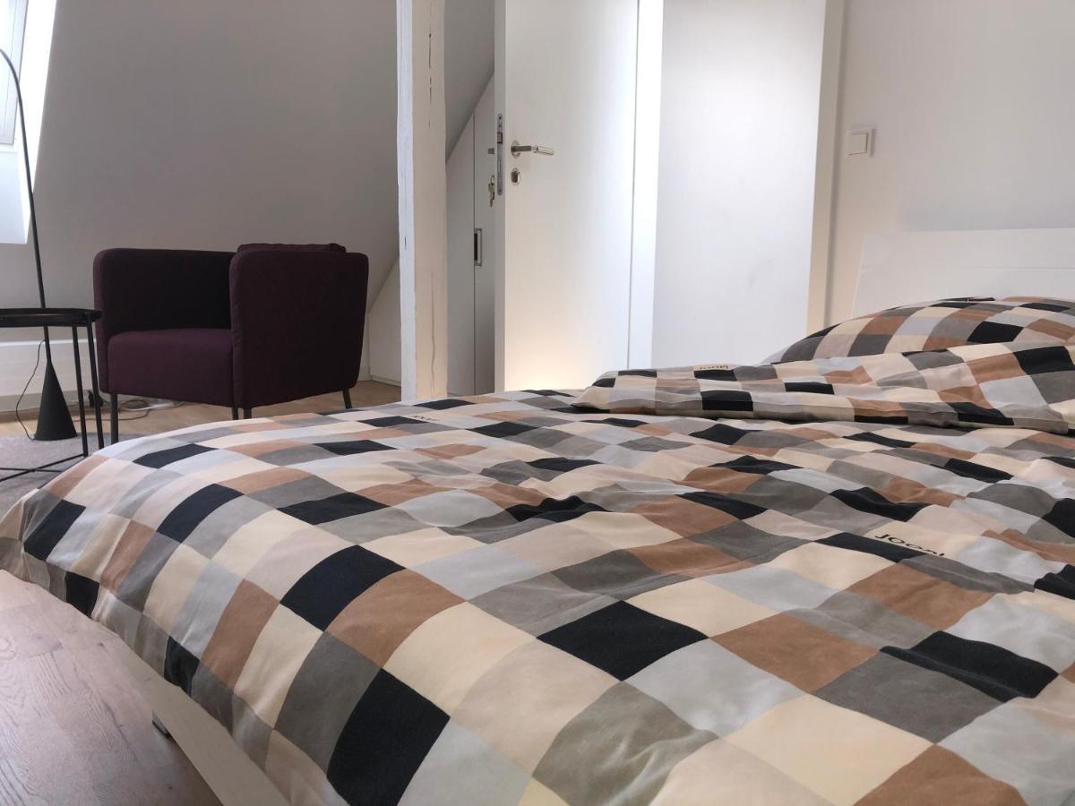Privatzimmer Schoenfelder Dusseldorf Ngoại thất bức ảnh