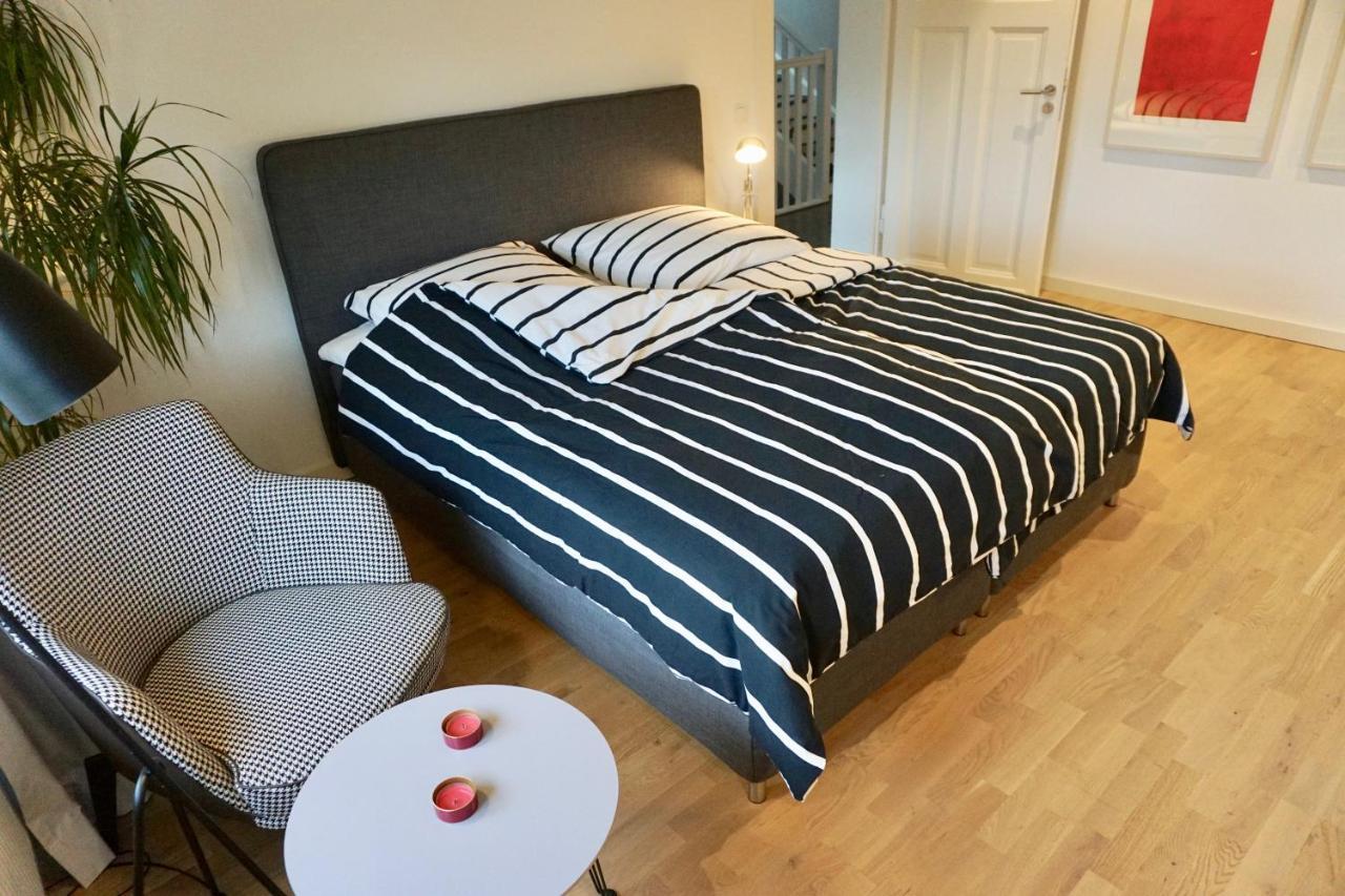 Privatzimmer Schoenfelder Dusseldorf Ngoại thất bức ảnh