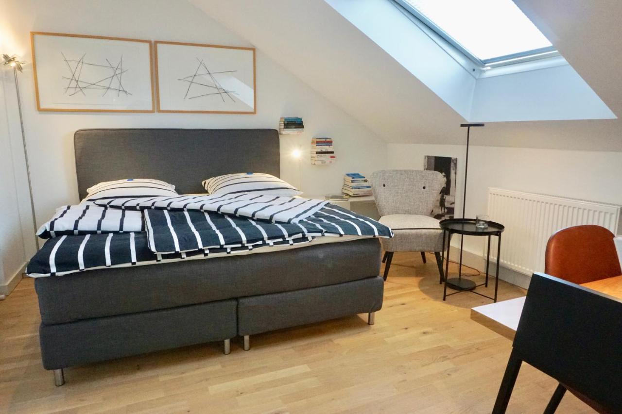 Privatzimmer Schoenfelder Dusseldorf Ngoại thất bức ảnh
