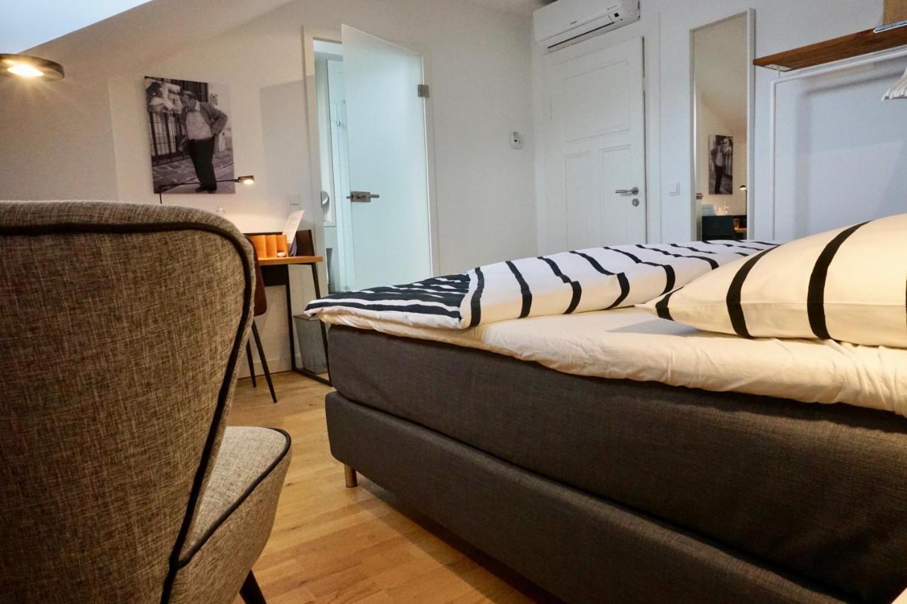 Privatzimmer Schoenfelder Dusseldorf Ngoại thất bức ảnh