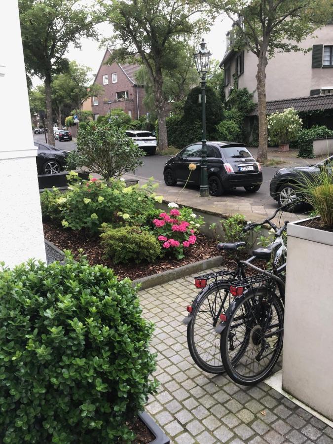 Privatzimmer Schoenfelder Dusseldorf Ngoại thất bức ảnh