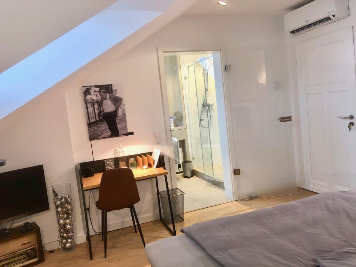 Privatzimmer Schoenfelder Dusseldorf Ngoại thất bức ảnh