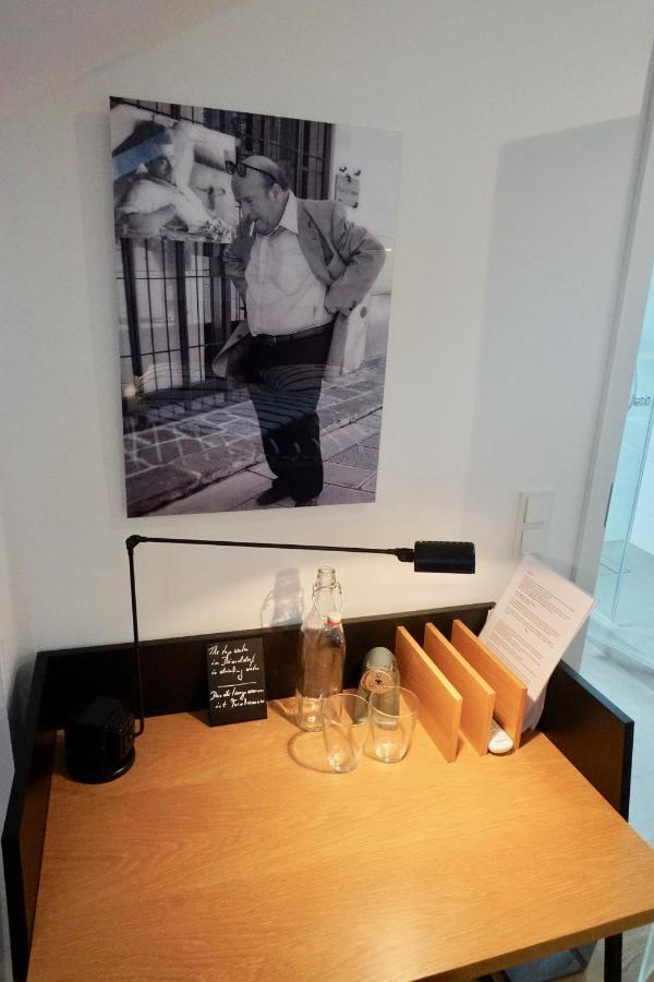 Privatzimmer Schoenfelder Dusseldorf Ngoại thất bức ảnh