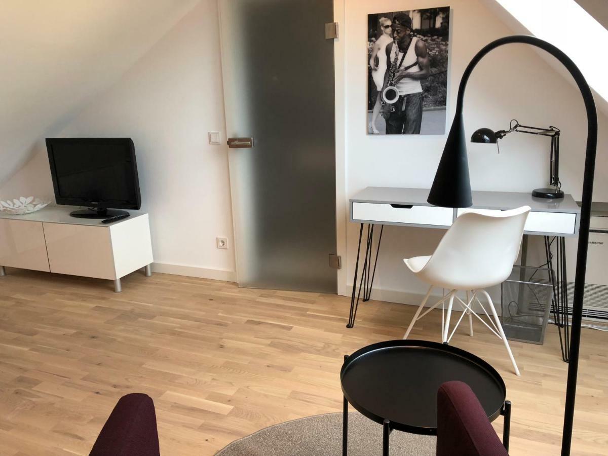 Privatzimmer Schoenfelder Dusseldorf Ngoại thất bức ảnh