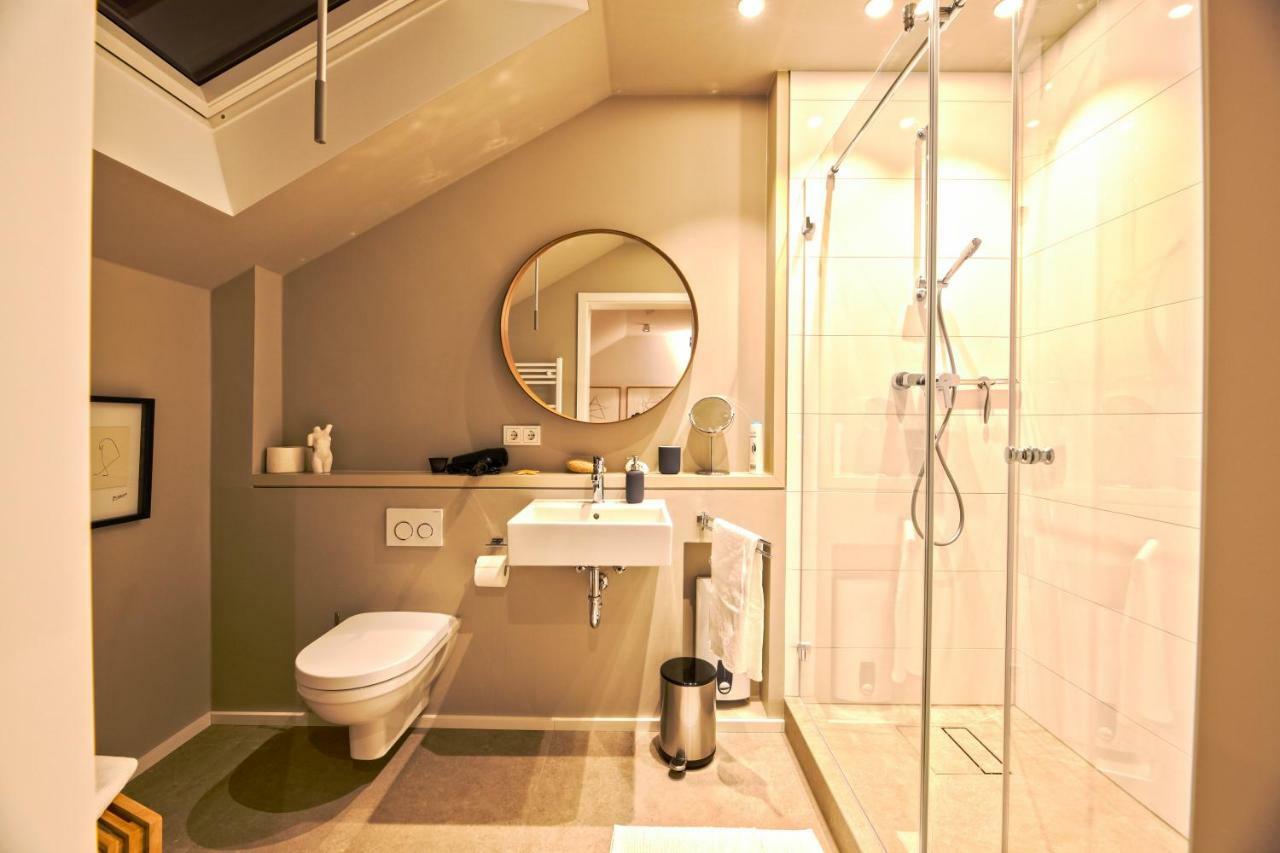 Privatzimmer Schoenfelder Dusseldorf Ngoại thất bức ảnh